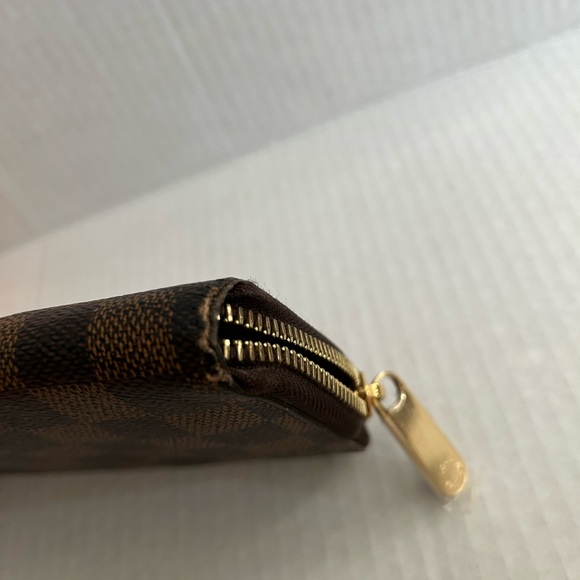 Louis Vuitton Brown Damier Ebene Zippy Wallet - Picture 3 of 13